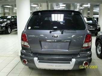 2005 Kia Sorento Pictures