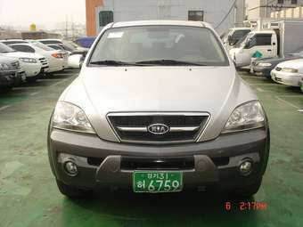 2005 Kia Sorento Pictures