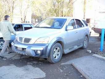 2005 Kia Sorento Pictures