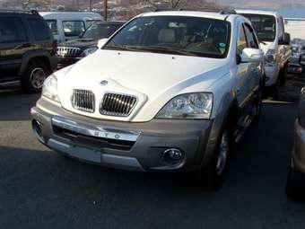 2005 Kia Sorento Photos