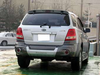 2005 Kia Sorento Pictures