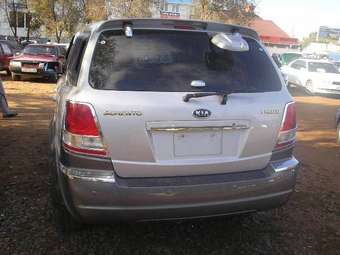 2005 Kia Sorento Photos