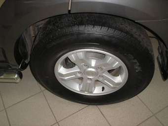 2005 Kia Sorento Photos