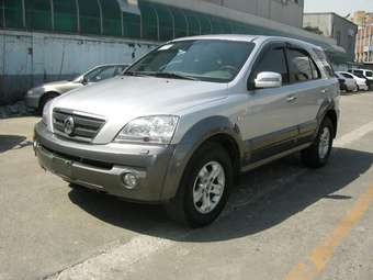 2005 Kia Sorento Photos