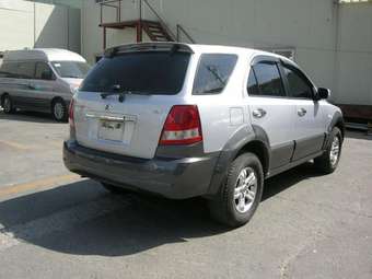 2005 Kia Sorento Photos