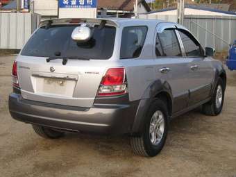 2005 Kia Sorento Pictures