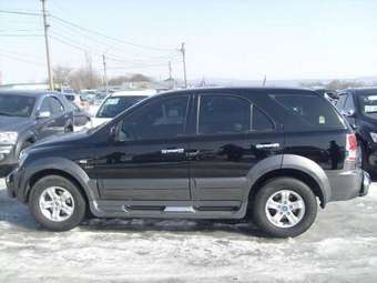 2005 Kia Sorento Pictures