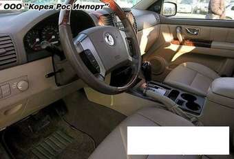 2005 Kia Sorento Images