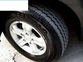 2005 Kia Sorento Photos
