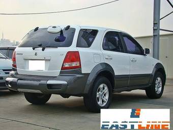 2005 Kia Sorento Photos