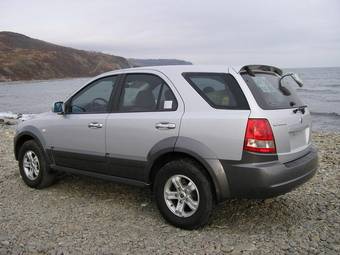 2005 Kia Sorento Photos