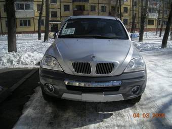 2005 Kia Sorento Images