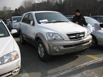 2005 Kia Sorento Images