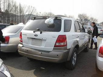 2005 Kia Sorento Pictures