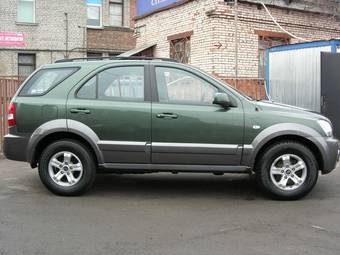 2005 Kia Sorento Images