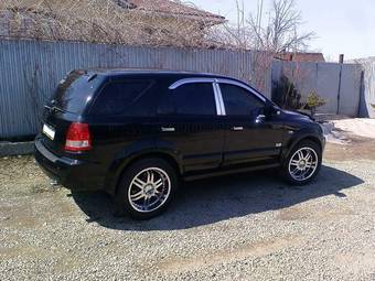 2005 Kia Sorento Pics