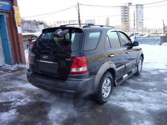 2005 Kia Sorento Pics