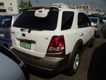 2005 Kia Sorento Images
