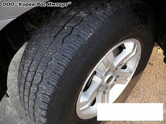 2005 Kia Sorento Pictures