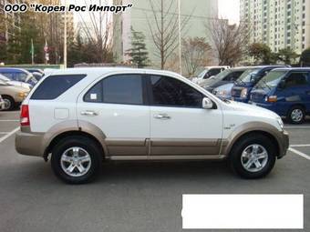 2005 Kia Sorento Pictures