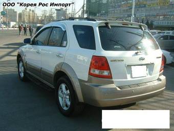 2005 Kia Sorento Photos