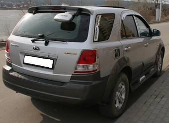 2005 Kia Sorento Pictures