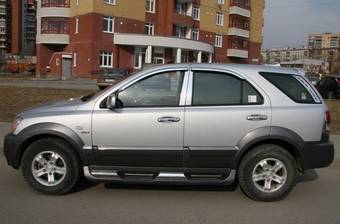 2005 Kia Sorento Photos