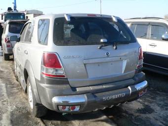 2005 Kia Sorento Photos