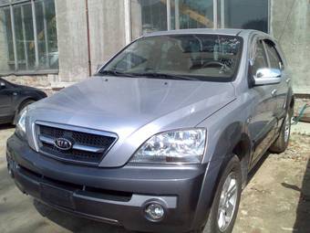 2005 Kia Sorento Photos