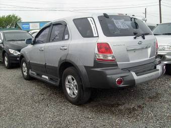 2005 Kia Sorento Photos