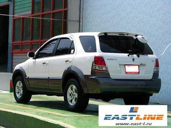 2005 Kia Sorento Pics