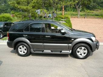 2005 Kia Sorento Photos