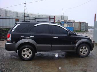2005 Kia Sorento Pictures