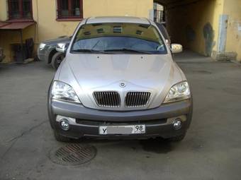 2005 Kia Sorento Pictures