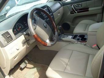 2005 Kia Sorento Pictures