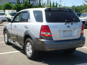 2005 Kia Sorento Pictures