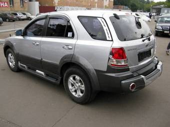 2005 Kia Sorento Pics