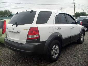 2005 Kia Sorento Photos