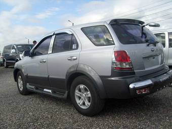 2005 Kia Sorento Photos