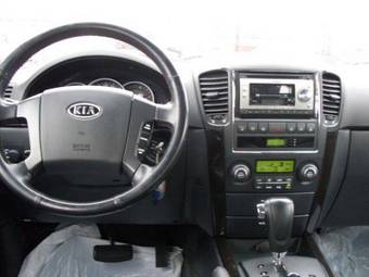 2008 Kia Sorento Pics