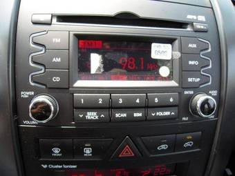 2009 Kia Sorento Photos