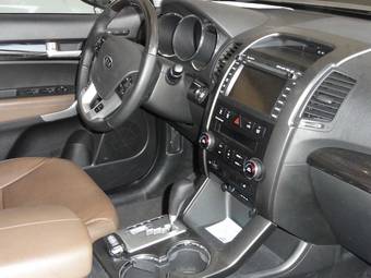 2009 Kia Sorento Photos