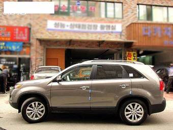 2010 Kia Sorento Photos