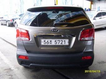2010 Kia Sorento Images
