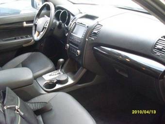 2010 Kia Sorento Pics