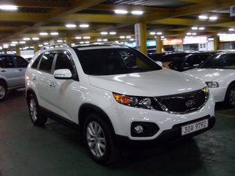 2010 Kia Sorento Photos