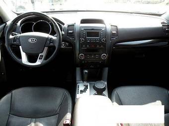 2010 Kia Sorento Pictures