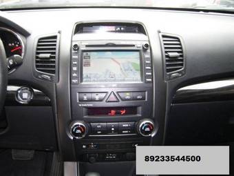 2010 Kia Sorento Photos
