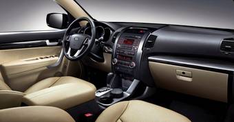 2010 Kia Sorento Photos