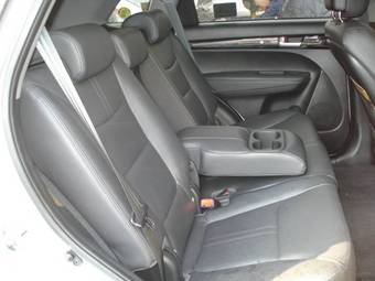 2010 Kia Sorento Images